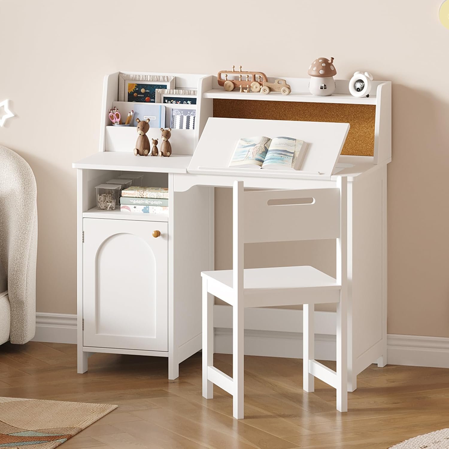 Children's Study Desk and Chair Set Image 2